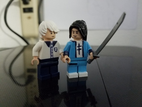 reach-for-me-now: More cuteness. ♡ Duanmu Xi and Yang Jinghua Lego figs sent to me by @staciaanastac
