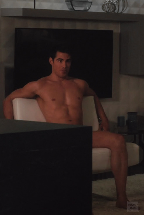 celebrityscenes:  Francisco San Martin in Jane the Virgin