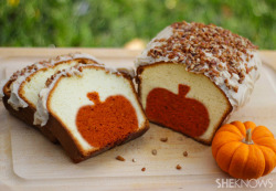 10knotes:  Hidden Pumpkin Pound Cake  