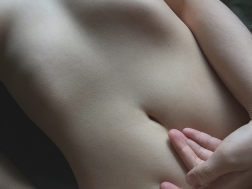 XXX aumeryrose:  tummy studies  photo