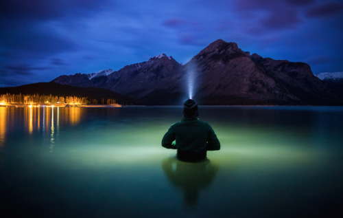 nubbsgalore:  self portratis by paul zizka in banff national park