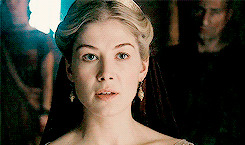 thwomanking:ladies of asoiaf [1/?] → rhaenys targaryenRhaenys loved to ride her dragon, Meraxes, and