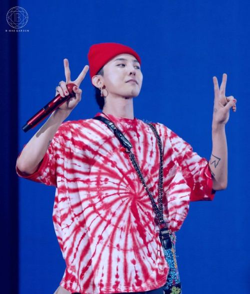 fckyeahgdragon: 170707 G-Dragon - ACT III: M.O.T.T.E Concert in Bangkok DO NOT EDIT : Source: B-BAE