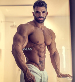 sprinkledpeenreturns:  Sergi Constance  Nice