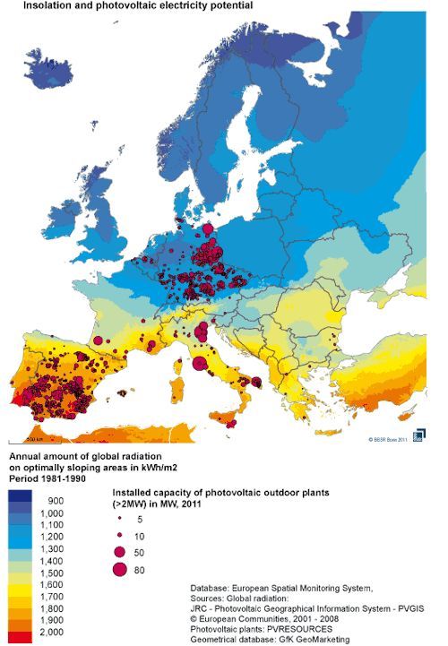 Solar power potential and outdoor plants as of 2011 in Europe #map #europe #solar #power #energy via