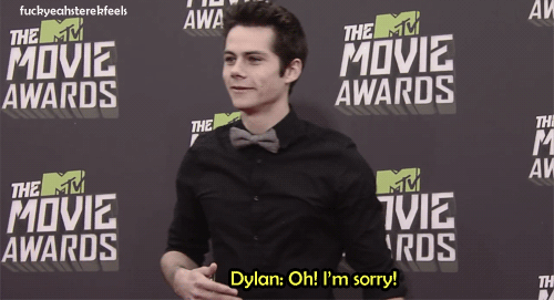 fuckyeahsterekfeels:  Then Dylan apologises to the photographers for cursing. :’) 