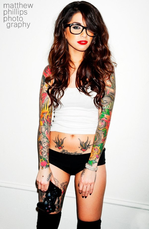 stunningtattoobabes:  stunningtattoobabes
