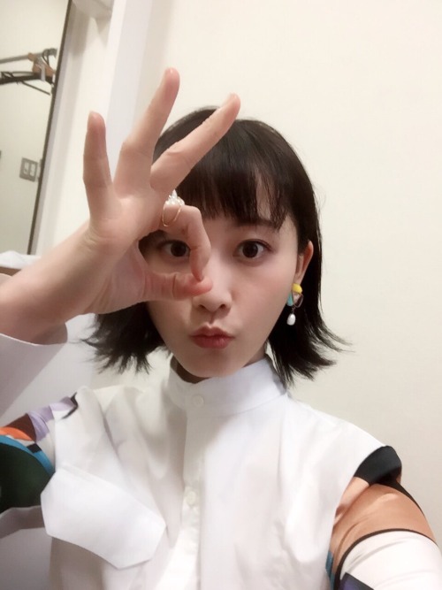 48groupstelevision: 松井玲奈 - twitter, instagram (2017/02/03)