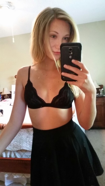 sexperfection:  exceptionallylame:  Ootd ♡  Perfect outfit.