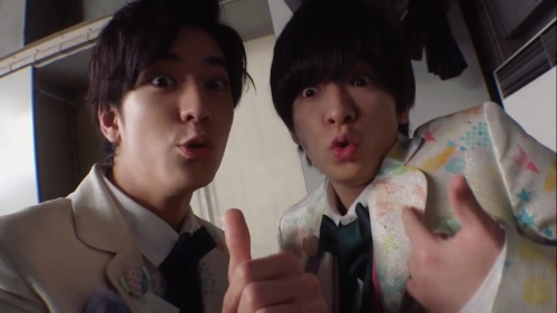 Hey! Say! 7 + Arioka DaikiAdorbs <3 bbys are so cute.Rewatching Kimi Attraction Making, surely ma