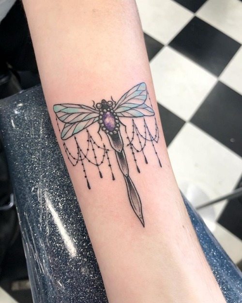 Pretty dragonfly for Julianna! #dragonflytattoo #dragonfly #girlietattoos (at yer cheat'n heart) htt