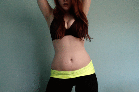 redheadedbondage:  IT’S A GIF! God bless yoga pants. I have great tits AND I’m