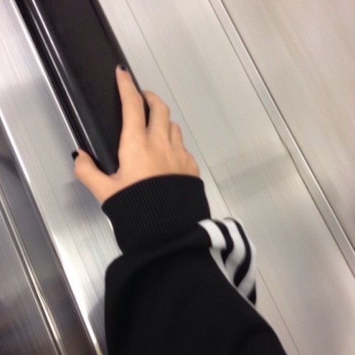 im-an-albatroz:  http://im-an-albatroz.tumblr.com/ follow for more pisc like this dark pale on my account