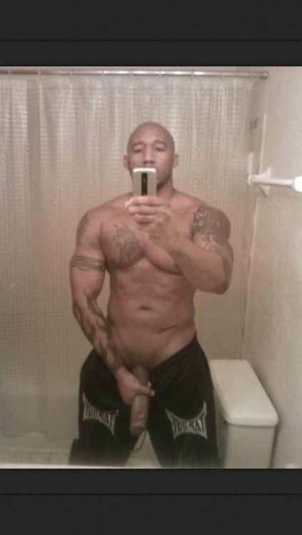 sexybearbutt: servingmyblkdaddy:  The statement at the top is so true. Deciding to submit to Daddy h
