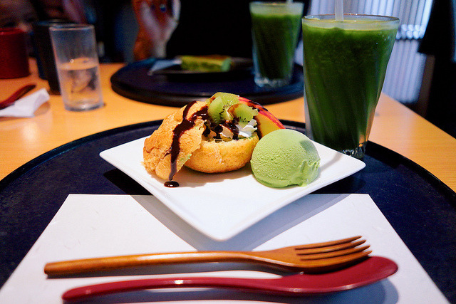 Matcha Treat by Jake in Japan on Flickr.