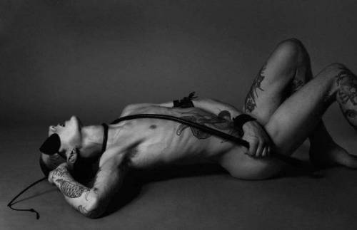 misterlemonzest:  naughtyjorj:  Dan Felton by Bell Soto  Please Visit and Follow My Beautiful Gay Eclectic Blog:  MisterLemonZest | http://MisterLemonZest.tumblr.com/archive 