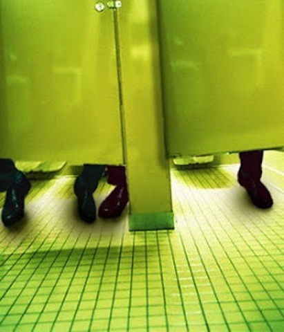 apollyonrising666:  tap, tap, tap