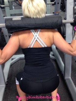 bustybimbobarbieblog:  Real Bimbo’s squat for an amazing ass and to drive the hard cocks wild!  😍😍😍😍😍😍😍😍😍