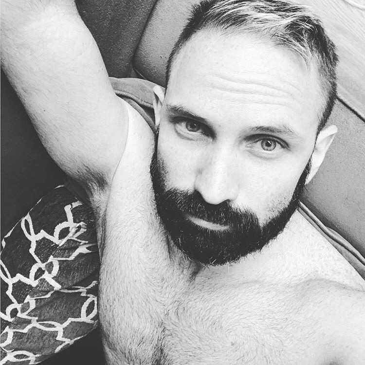 guycelebarmpits:  
