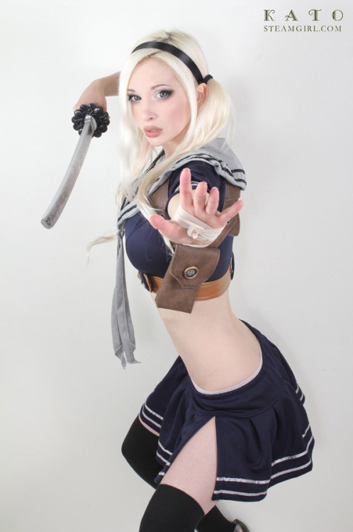 cosnakedplay:  Babydoll - Sucker Punch