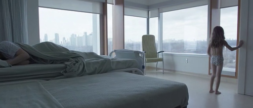 365filmsbyauroranocte:  Films watched in 2016. #35: Room (Lenny Abrahamson, 2015) ★★★★★☆☆☆☆☆ “When I was small, I only knew small things. But now I’m five, I know everything.” 