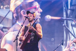 nostalgiahangover:  SUFJAN PLS 