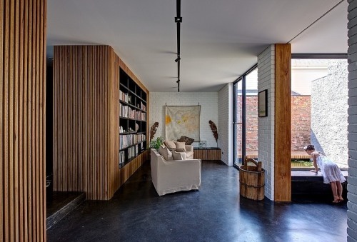 {This contemporary residence in Melbourne by Plus Architecture feels young and fresh, with a nod to 