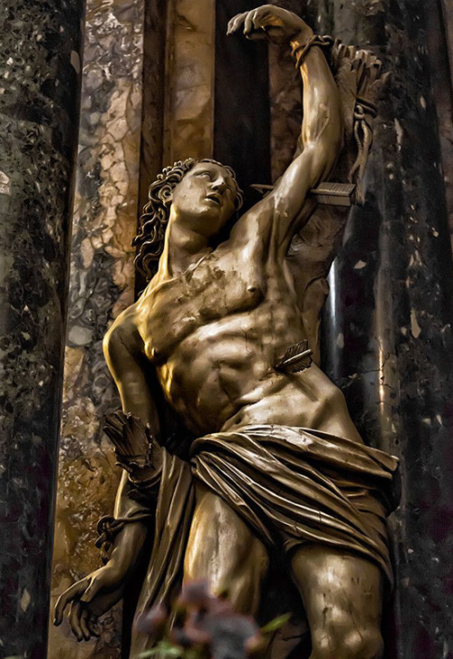 stonemen: Sebastian in bronze