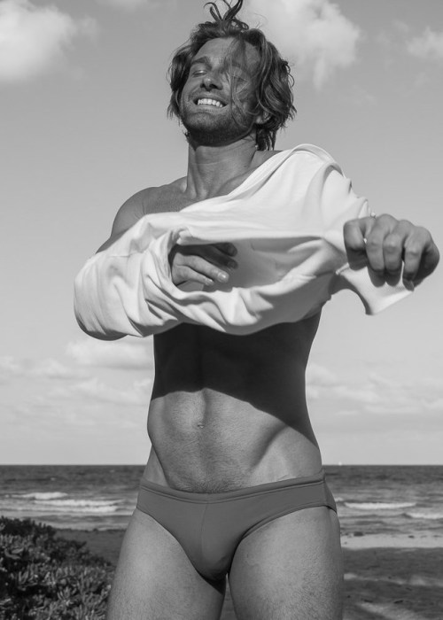 mistergarf:  Ellis McCreadie