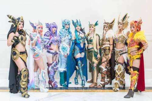 teddylacroix:kaytomp:queens-of-cosplay:Valkyrie eevesCosplayers: Lyz Brickley, Jessica Nigri, Gladzy