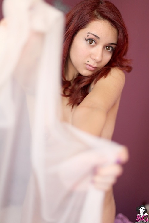 sexy-redhead-redhair-orangehair:    Oğuz Atay :“.. A c ı, insanları yakınlaştırırmış…Hangimiz mutluyuz da bu kadar uzak kaldık birbirimize…”#KatharsisSuicide  
