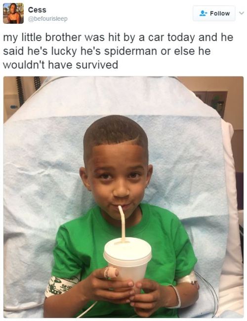 superrezzy00: sages-princess:  bellygangstaboo:  This made me tear up. We all can be heroes! AWWWWWW