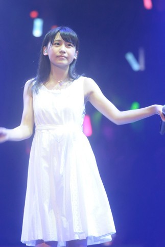 girls48:  Naachan is painfuly beautiful and also KojiMako T_T