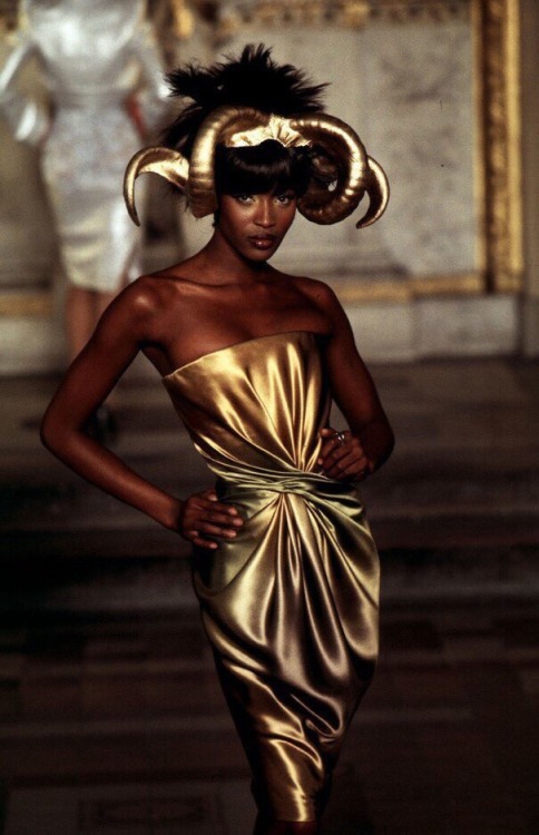 Givenchy Haute Couture by Alexander McQueen Spring/Summer (1997)