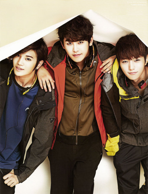 fy-lsung:  【SCAN】 ELLE Girl | © la esperanca  do not edit/crop/remove watermark.      