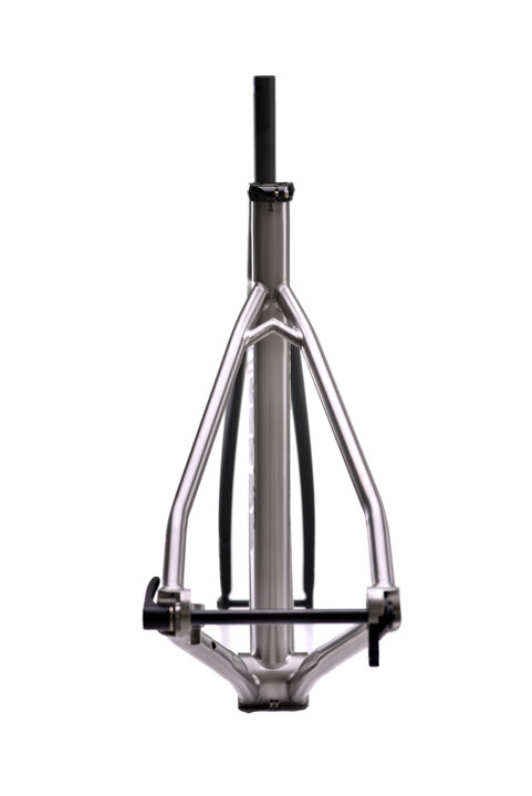 wittson:Wittson road race disc titanium frame set IlluminatiWhat makes the Illuminati so special? As