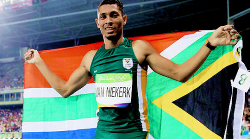 obiwanskenobiss:South Africa’s Wayde van Niekerk crosses the finish line to break the world record