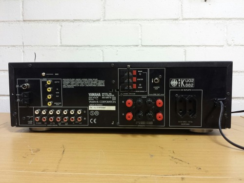 Yamaha RX-V390RDS Natural Sound Stereo Receiver, 1995