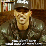 0laura0:A fan asks Shemar take off his jacket.  [x]