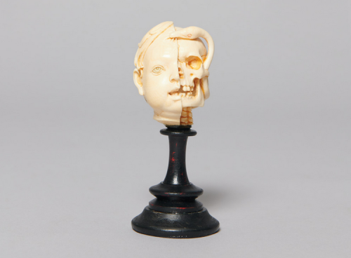 Vanitas head, ivory, 16th - 17th century.