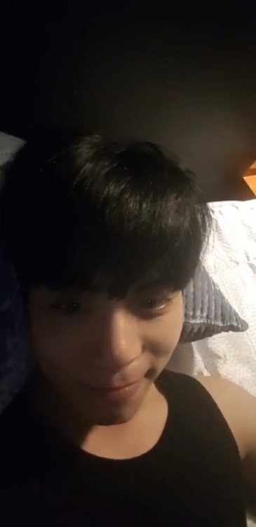 fyjjong: (170530) @jonghyun.948 (instagram live):