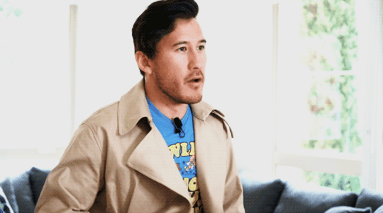 lum1natrix:  markiplier makes: fan fiction.