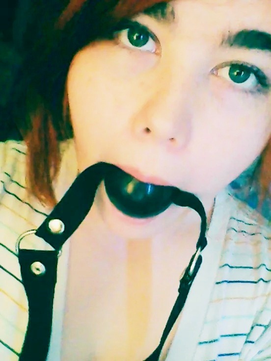 kinkykittentahnee:  Even when my sir isn’t around he still has the power to make