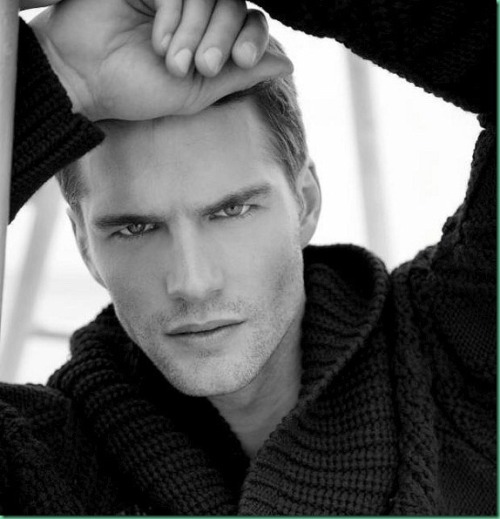 fuckyoustevenpena: He’s NAKED Guess model Tomas Skoloudik by Mariano Vivanco for Uomini