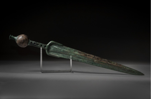 Bronze sword from Luristan (Iran), 1st millenium BC.from Baidun Auctions