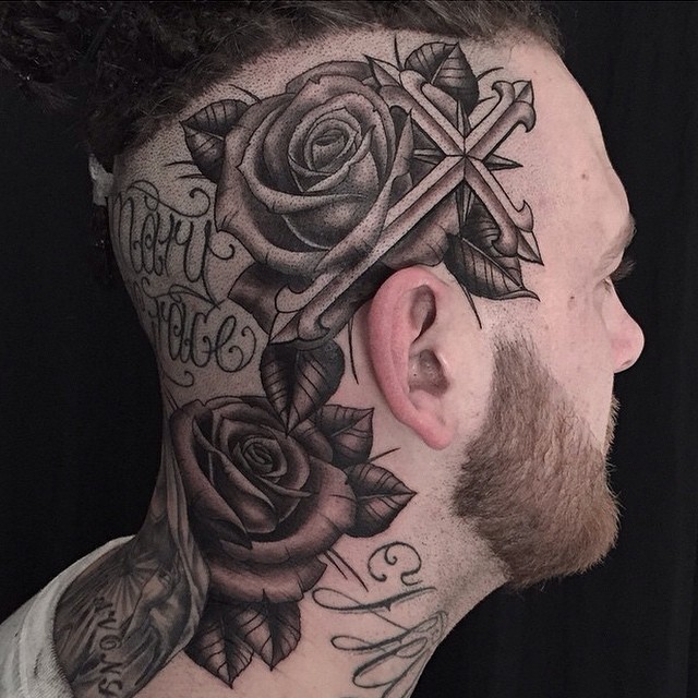 tattooworkers:  Tattoo by @pierslee 