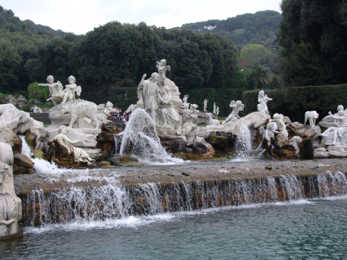 classical-beauty-of-the-past:Reggia di Caserta fountains:Fountain of Venus and AdonisFountain of Dia