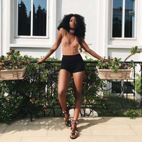 BGKI - the #1 website to view fashionable & stylish black girls