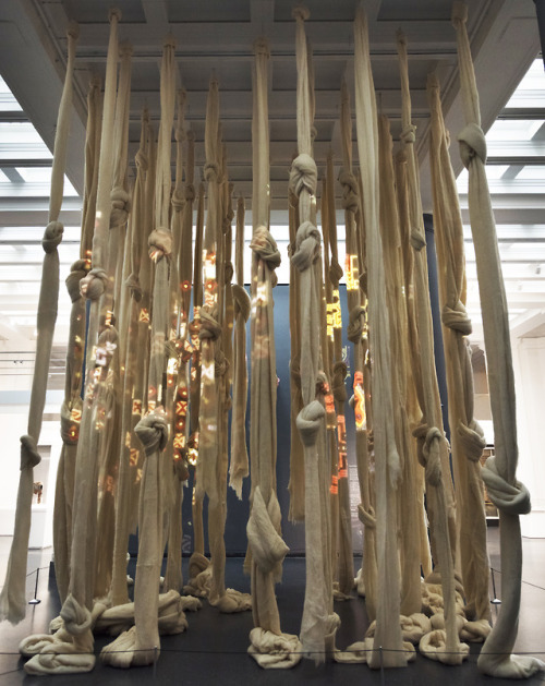 Cecilia Vicuña’s Quipu desaparecido (Disappeared Quipu) is a multisensory memorial to ancient 