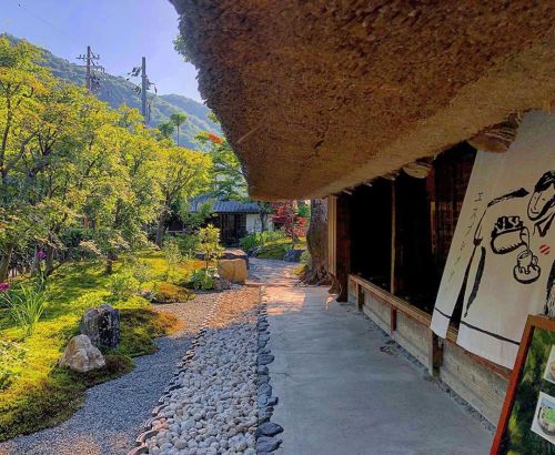 パンとエスプレッソと嵐山庭園 [ 京都市右京区 ] Bread, Espresso &amp; Arashiyama Garden, Kyoto の写真・記事を更新しました。 ーー人気のベーカ